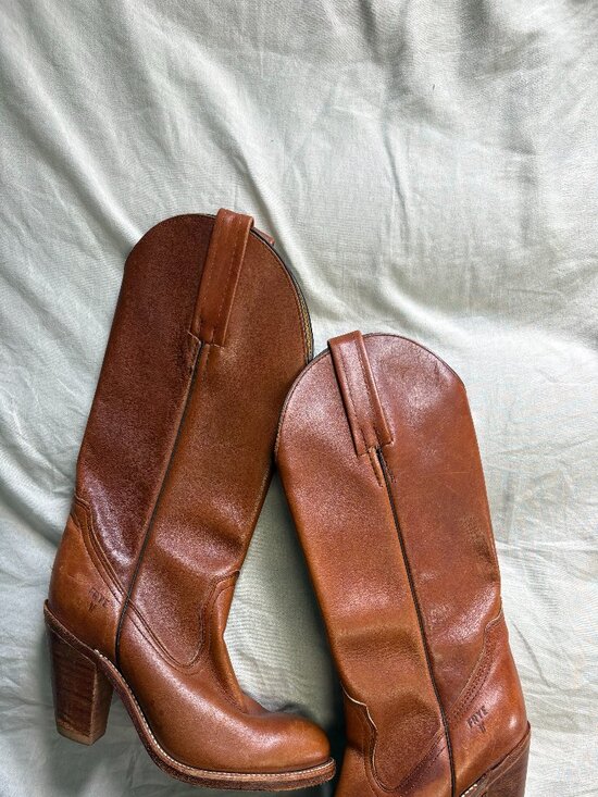 Frye Shoes - Frye Made in USA Brown Leather Western Cowboy Pull On Boots Womens 8B